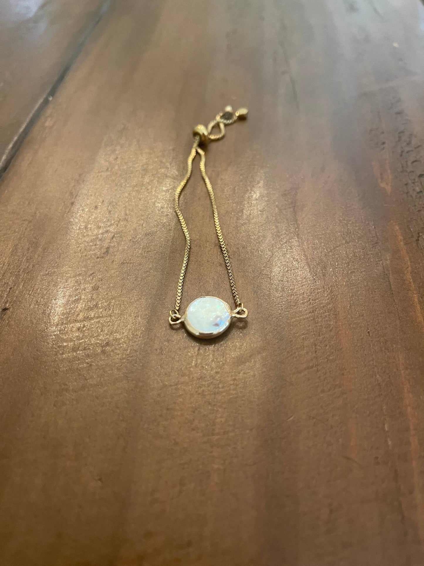 Pearl/crystal gold adjustable slider bracelet