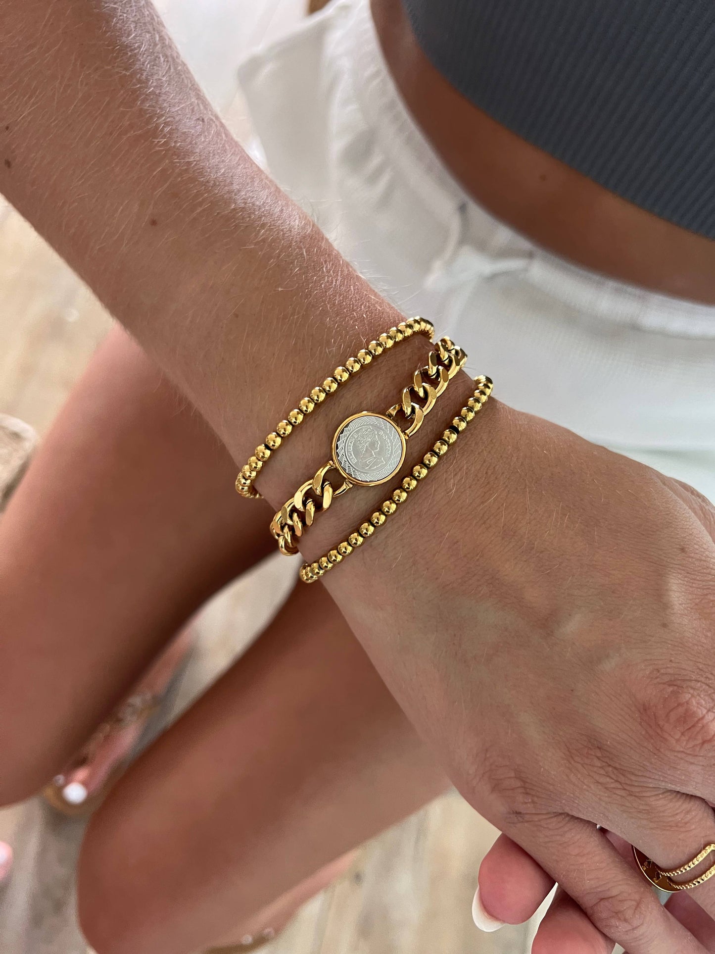 Queen coin cuban bracelet